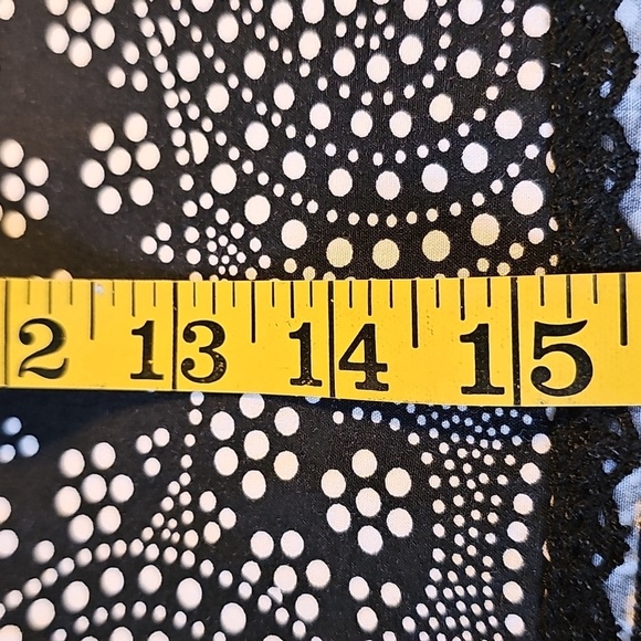 The Limited Black A-Line Mini Skirt Paisley Print. Limeted Stretch Size 4. - Picture 7 of 7